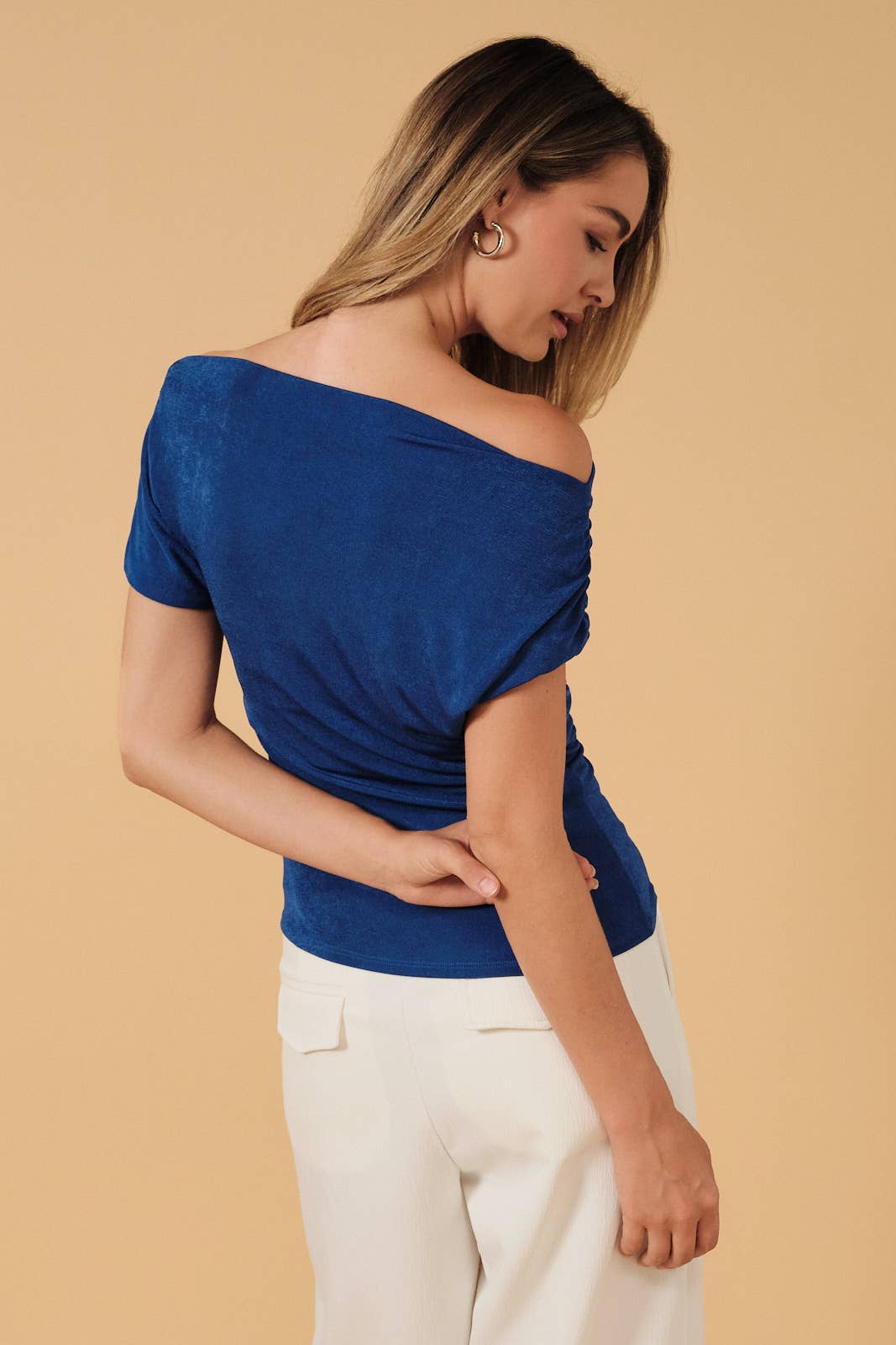 Anna Top