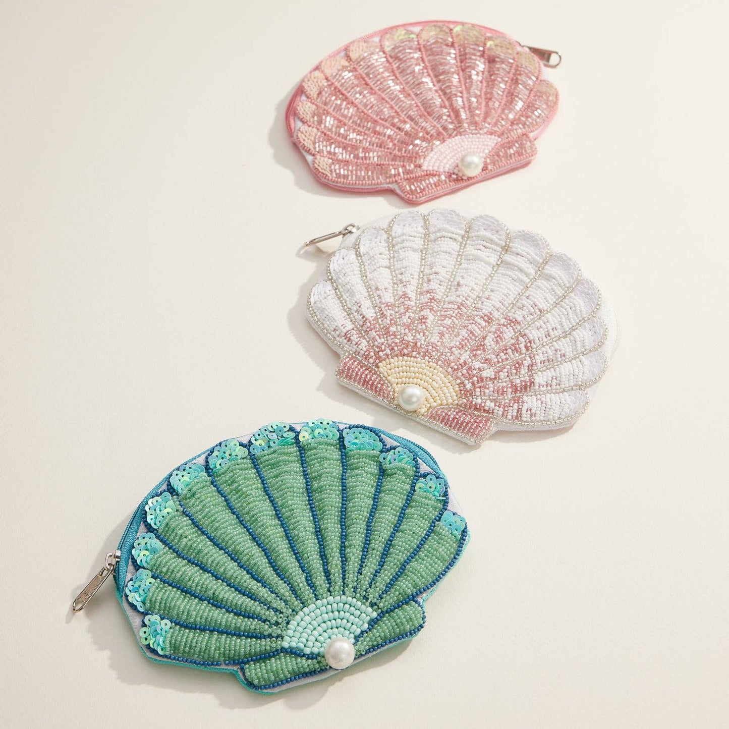Beaded Shell Pouch - Pink