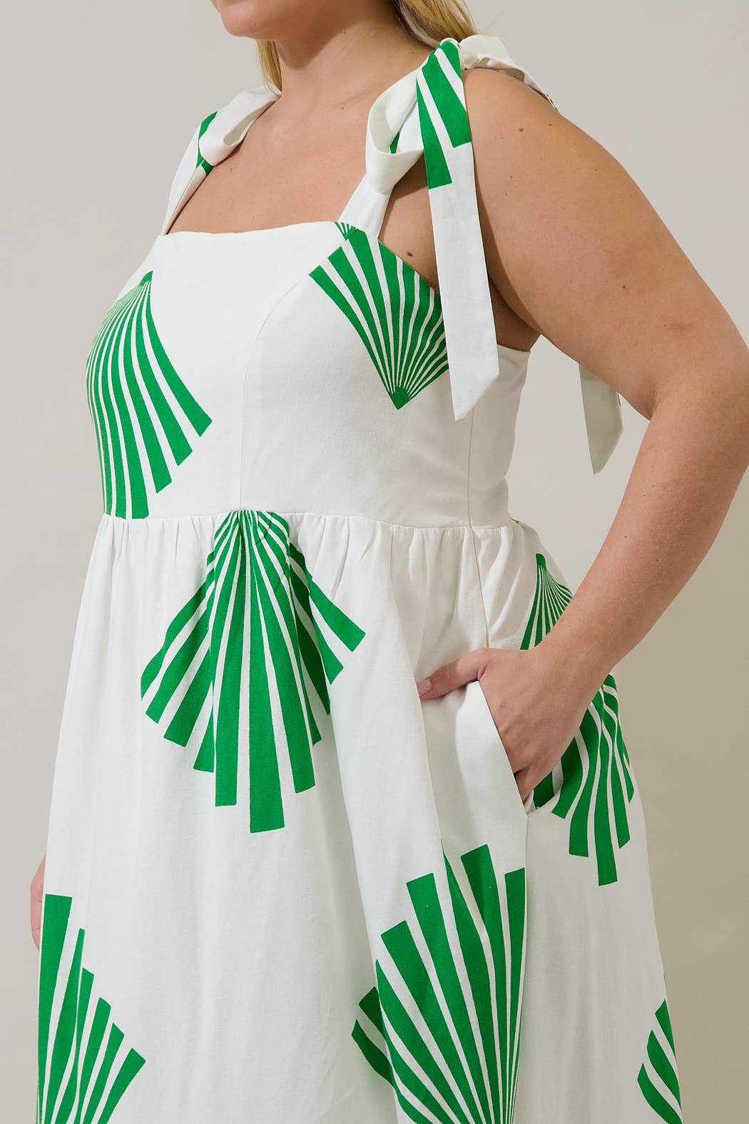 Thalia Maxi