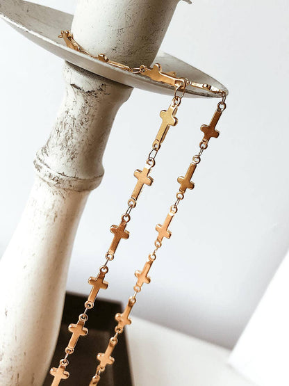 Dilara 18K Gold Non-Tarnish Cross Choker