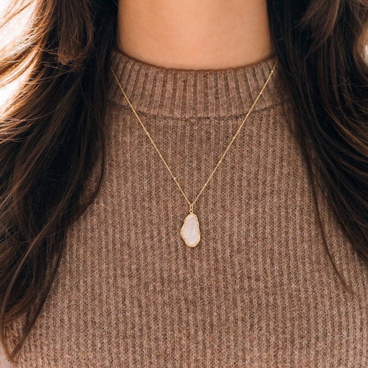 Poised Necklace