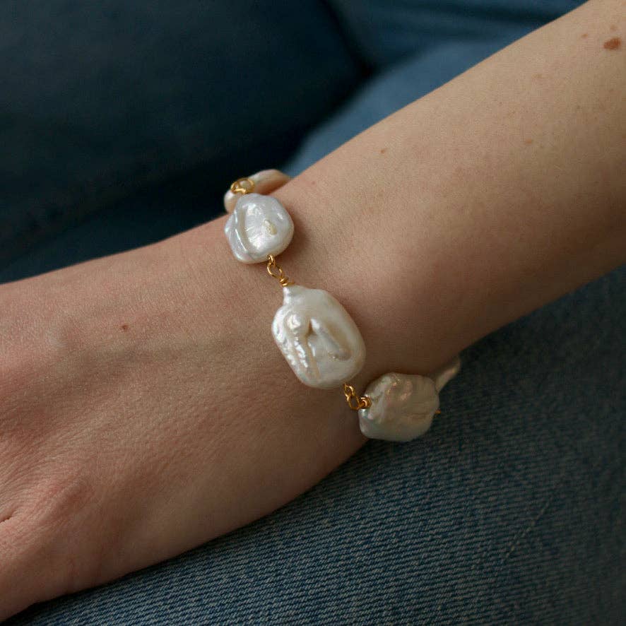 Precious Pearl Bracelet
