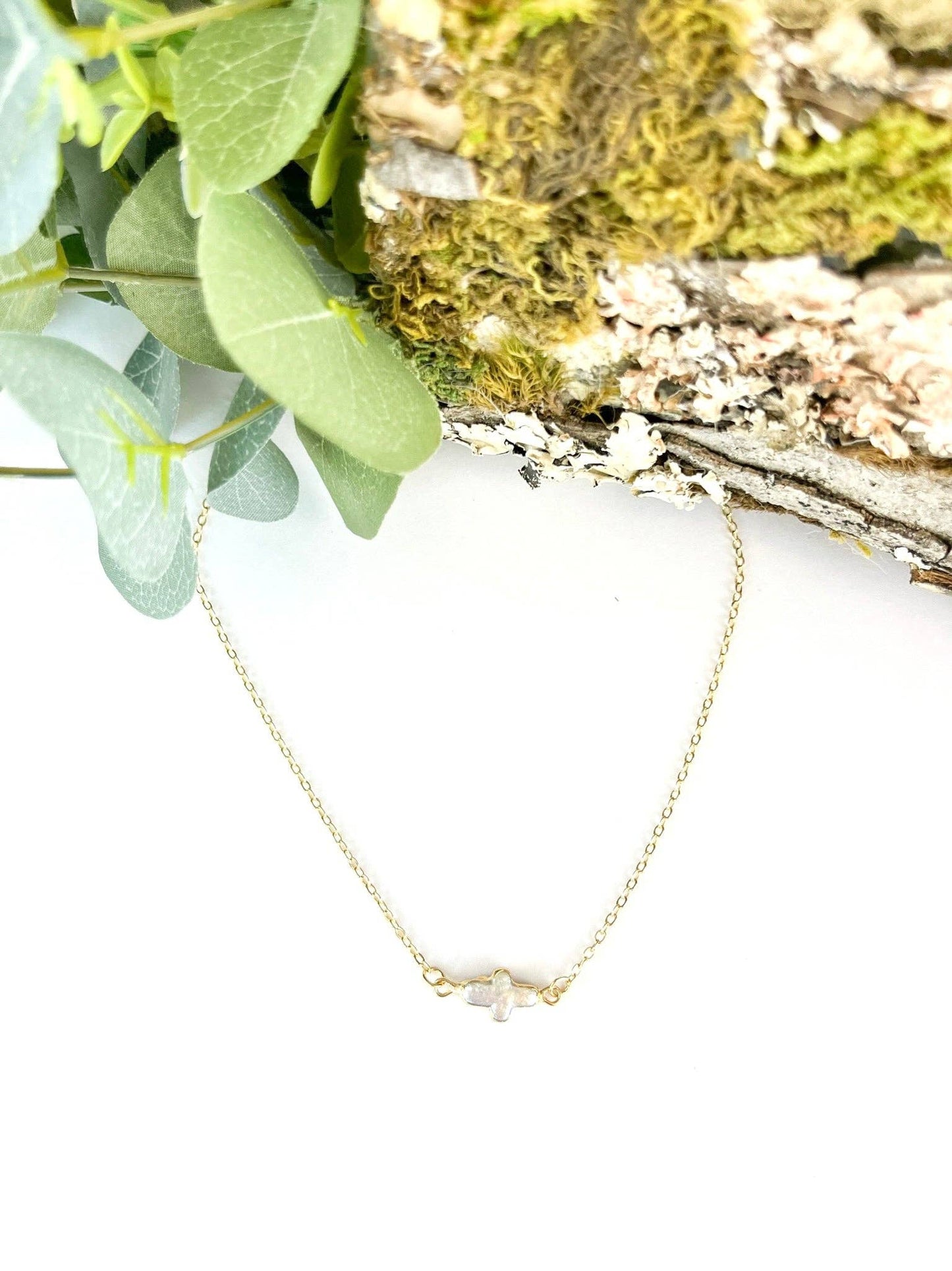 Chapel Choker: Cross